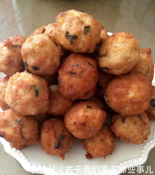 可口|炸肉丸子,用面粉还是淀粉?都没用对,换成它,酥软可口,不油腻