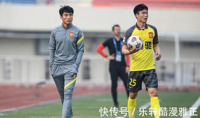 李霄鹏|李霄鹏果然留有后手,中场位置喜迎强援,国足在世界赛场将创纪录