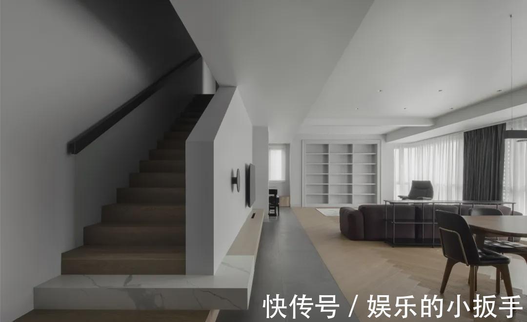 大理石|楼梯间堆杂物！是房价不够高？