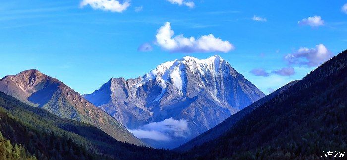 中年|单车单人从北京出发去川西看雪山之六雅拉神山下的藏寨