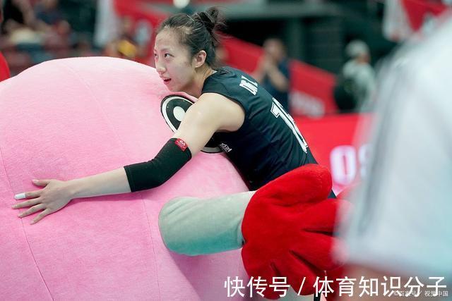 杨锡兰|中国女排八位队长战绩辉煌!展望今年四人竞争队长,李盈莹呼声高