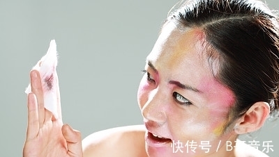 毛孔|难怪毛孔越来越大,原来是这5个坏习惯导致的,很多人每天都在做