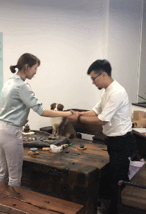 |搞笑GIF趣图:小朋友,你如此潇洒,让我自愧弗如啊!