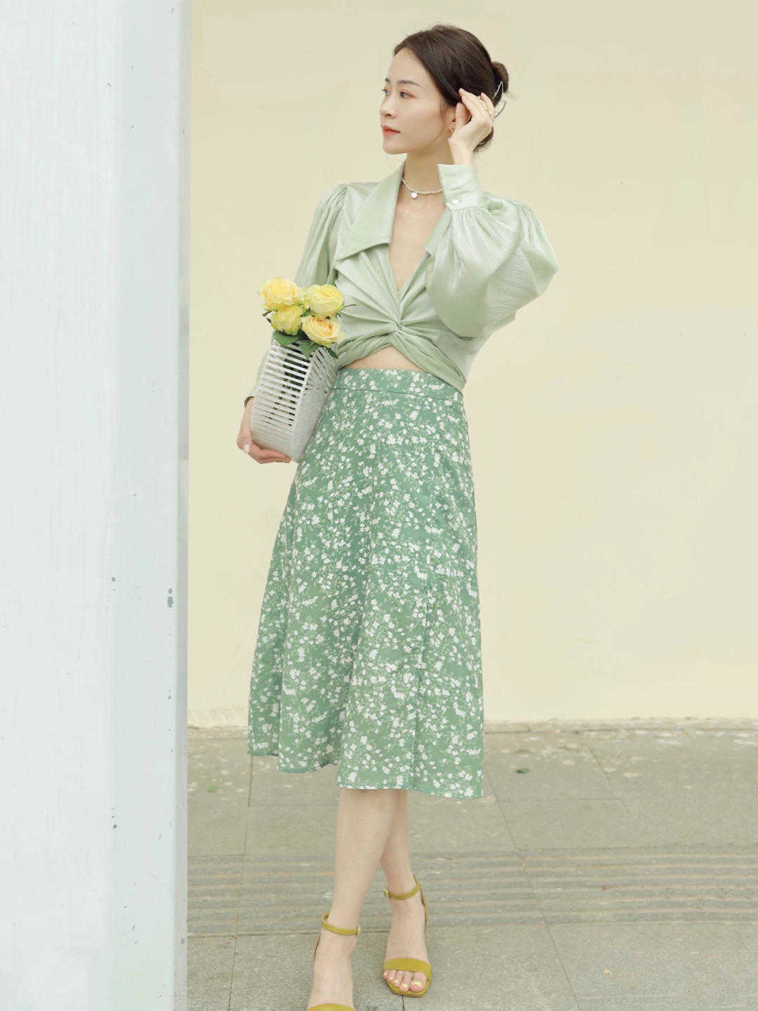 高跟鞋|初秋这样穿“裙子”优雅大方又显气质,显高显瘦还百搭,值得借鉴