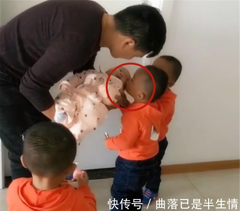 儿子|头胎生了三胞胎儿子,二胎又生了个女儿,这画面让人泪崩!