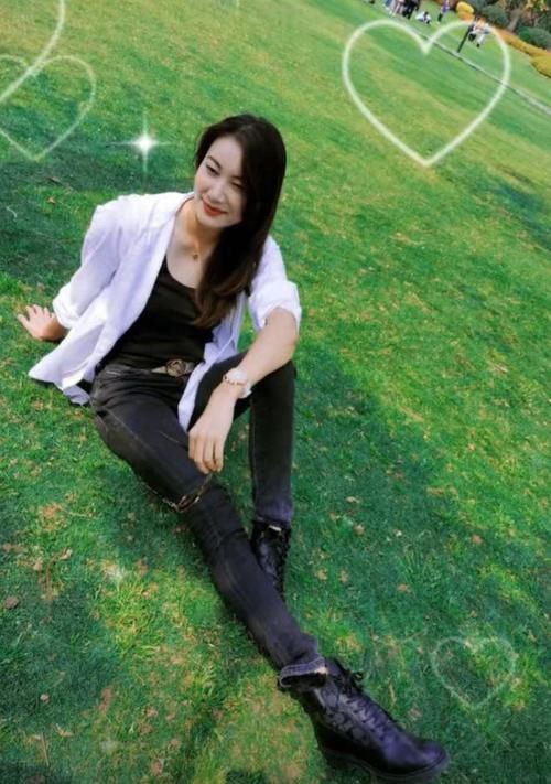 谢杏芳|林丹老婆谢杏芳带儿子出游,戴40万手表吸睛