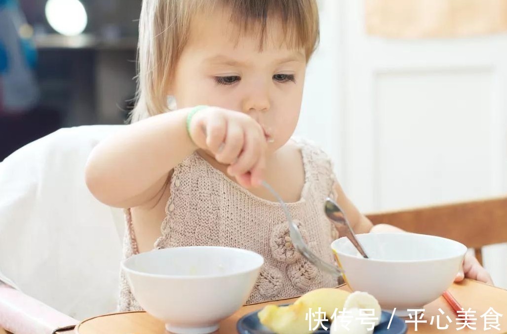米粉|米粉再好也不能一直吃，长期不添加其他辅食，会影响宝宝咀嚼能力