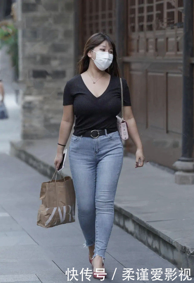 束腰 “胯宽”别忽视了细节,一旦穿搭出现失误,就不是失败那么简单