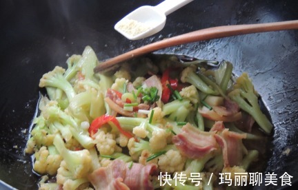 炒花菜|炒花菜，先焯水还是直接下锅大厨教你正确方法，花菜香脆又入味