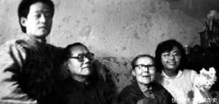 正果|她终生未嫁等初恋52年,在78岁时才修成正果,爱情观让人敬佩