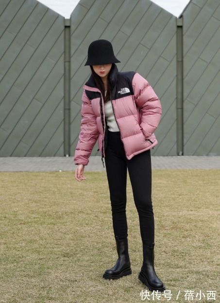 穿搭|毫不费力的御寒穿搭,看这些时髦羽绒服look就够,温度与风度并存