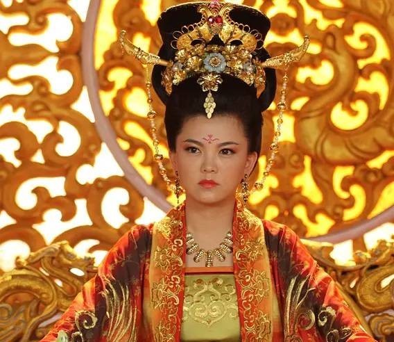 王思懿|“潘金莲”也扮演过武则天?16位武则天扮演者,你认识几位?