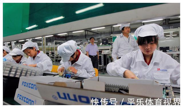苹果|郭台铭妥协了?国内买圆晶厂、购入光刻机,富士康即将面临转型