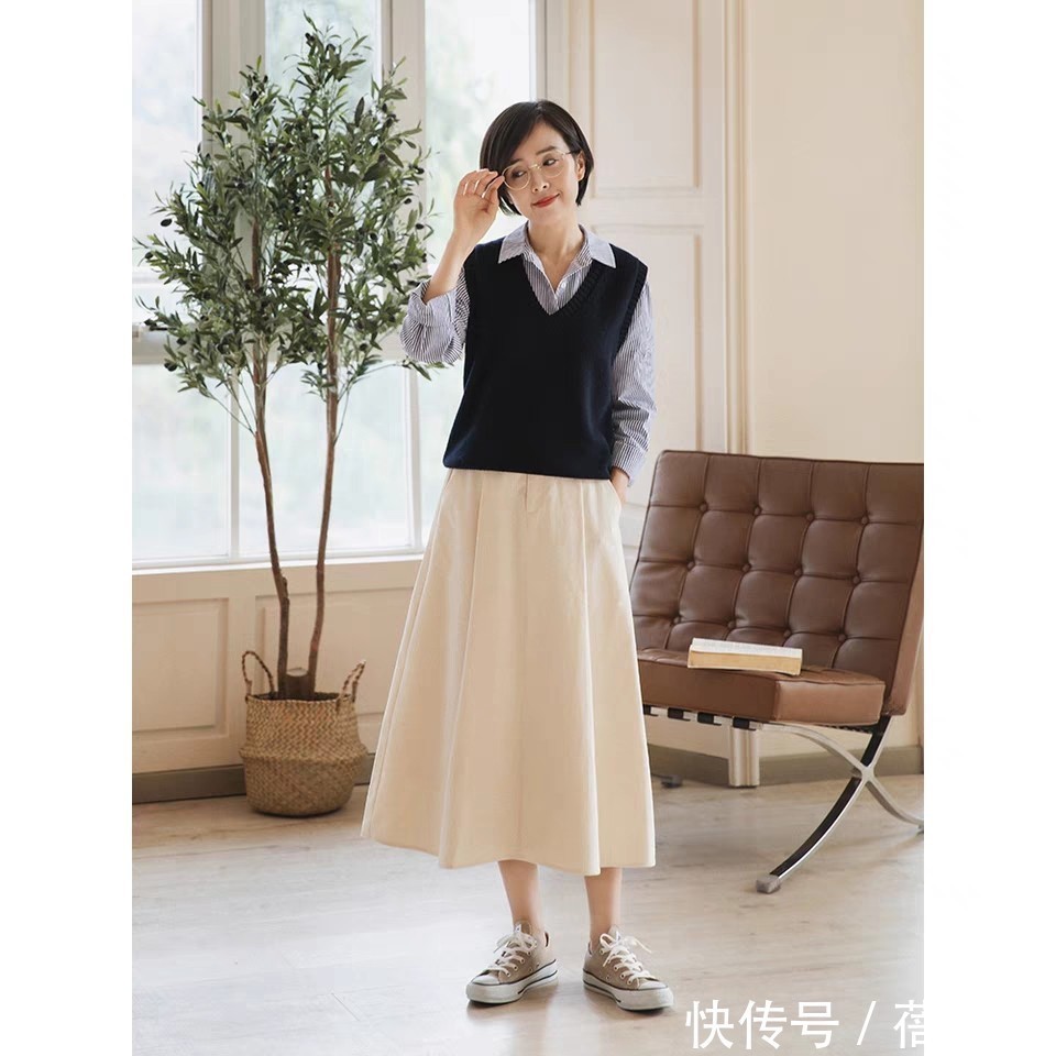 外套|品味越高端的女人,越爱穿“衬衫”,搭配半身裙、牛仔裤都很高级