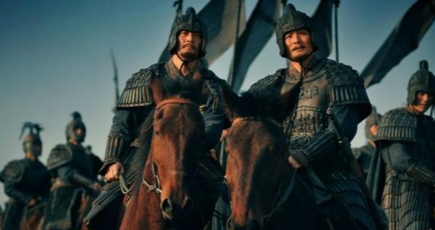 街亭|街亭之战，诸葛亮至少有两位最佳人选，除了魏延，还有一人是谁？