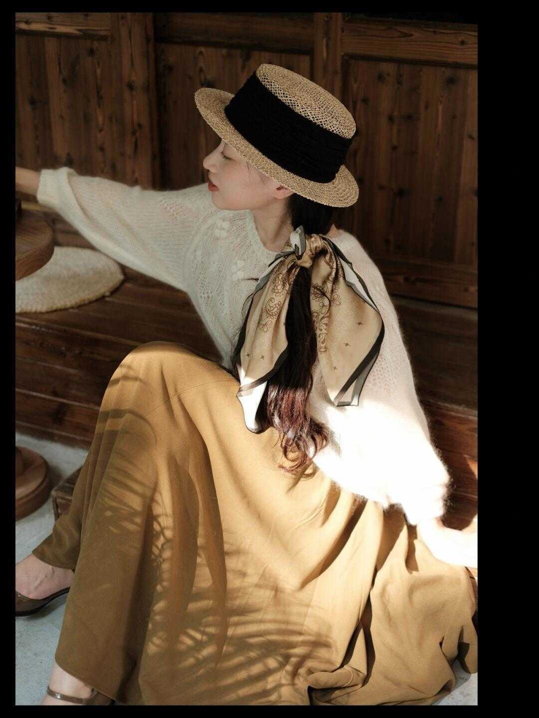 运动鞋|又是一个毛衣的季节,微胖女孩又能很美,拒绝土气就这样穿搭,