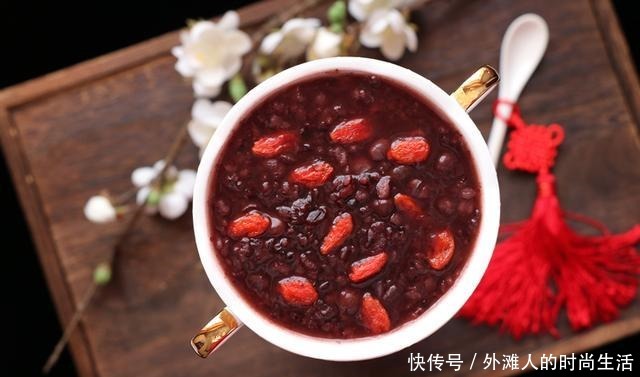 冬天,吃黑豆黄豆不如吃它,每天吃点不怕冷,精神饱满真舒坦