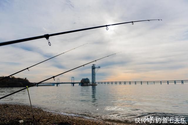 溺亡|鱼竿贵还是命值钱？“捞鱼竿”再酿悲剧！梅州一钓鱼人不幸溺亡