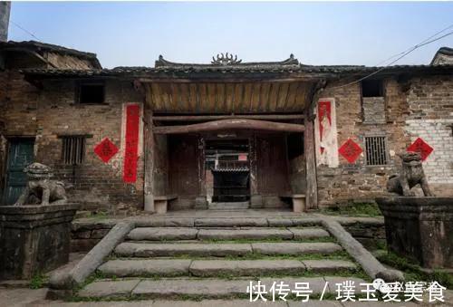 屋宅#“屋宅入门步步高,须知日后出富豪”,啥意思,有道理吗??