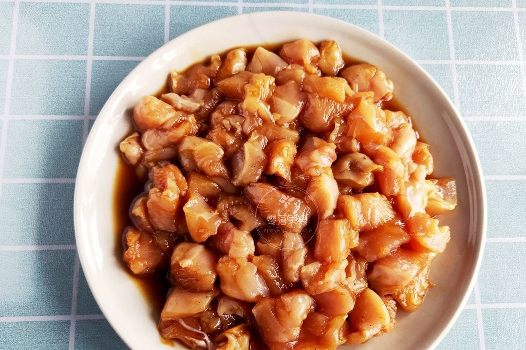 迷迭香|减肥很容易,吃它就可以,喷香解馋,富含蛋白质,减肥人士要多吃