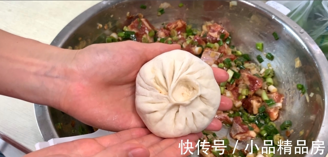 茄子莲藕|秋天吃茄子莲藕不如吃此菜,维C是苹果7倍,鲜嫩营养,蒸着吃最香