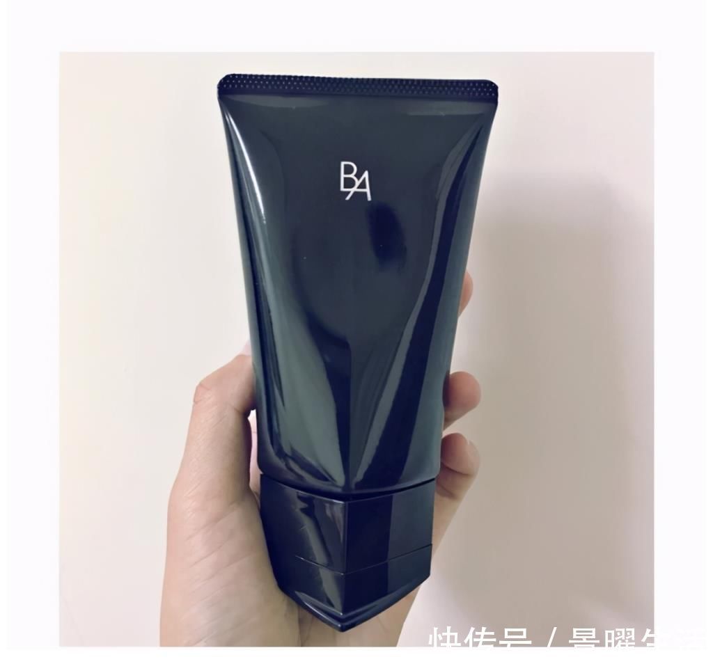 洁面|平价洗面奶有哪些?能预防黑头粉刺,缩小毛孔的洗面奶测评推荐