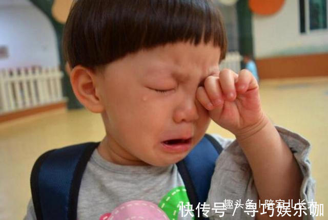 姓氏|“李”姓爸爸喜得爱女,给女儿起了个温柔的名字,老师却不愿叫