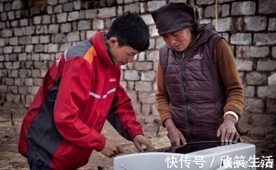 京东物流|刘强东表示在京东干满5年能买房，京东0001号员工满10年如何了？！