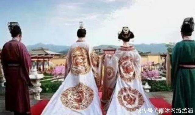 衣服|古人穿那么长的衣服,就不怕被弄脏?答案你可能想不到!