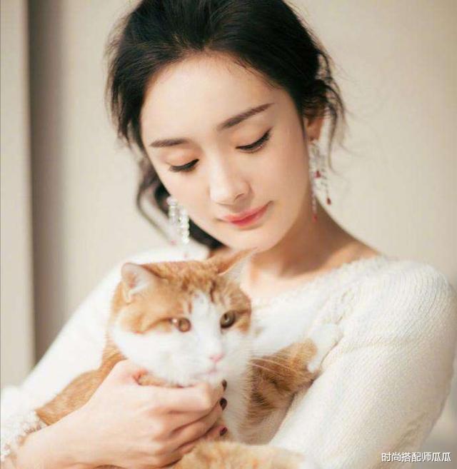 唐嫣|你适合披头发还是扎头发,主要看这3个部位,发际线很关键