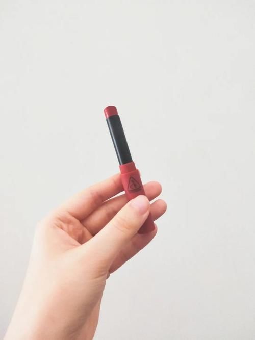 用一支口红开启一年的好心情～
