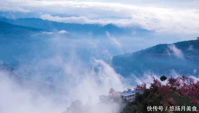 飞瀑|云南一处绝美山峰，风景不输桂林，还是金庸笔下的原型！