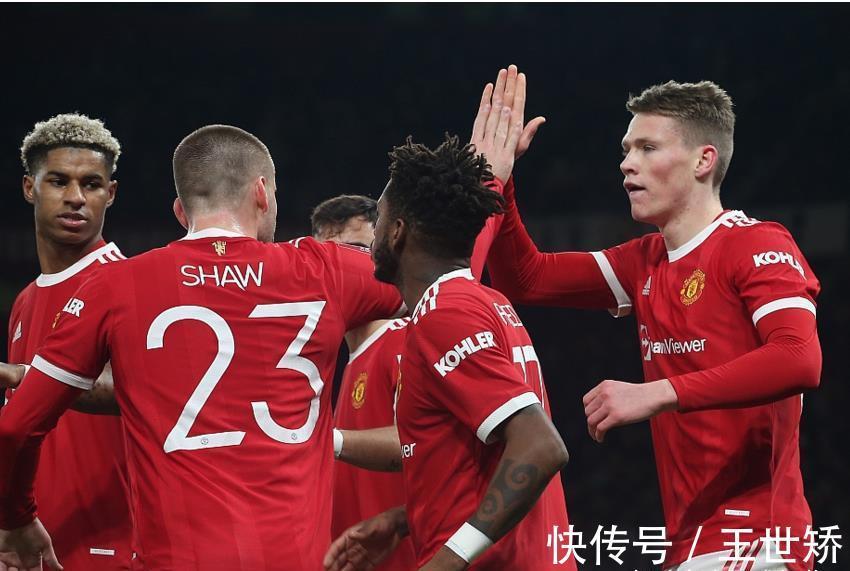 c罗|3-1到3-0!曼联太强了,赢下倒数第2=逼近英超第3,C罗亲承将退役