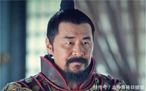 赵匡胤|赵匡胤打掉大臣两颗牙,大臣捡起牙后说了一句话,他马上认怂道歉