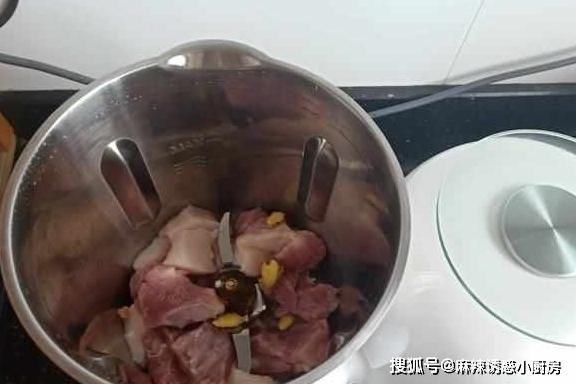 格瑞美厨|秋天养生多吃蒸菜,这个蒸菜最简单,最鲜美,好吃到停不下来