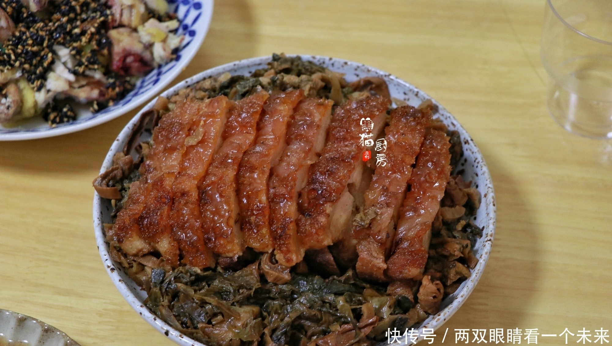 南方年夜饭和北方年夜饭对比，朋友圈火了，网友：差别还是挺大的