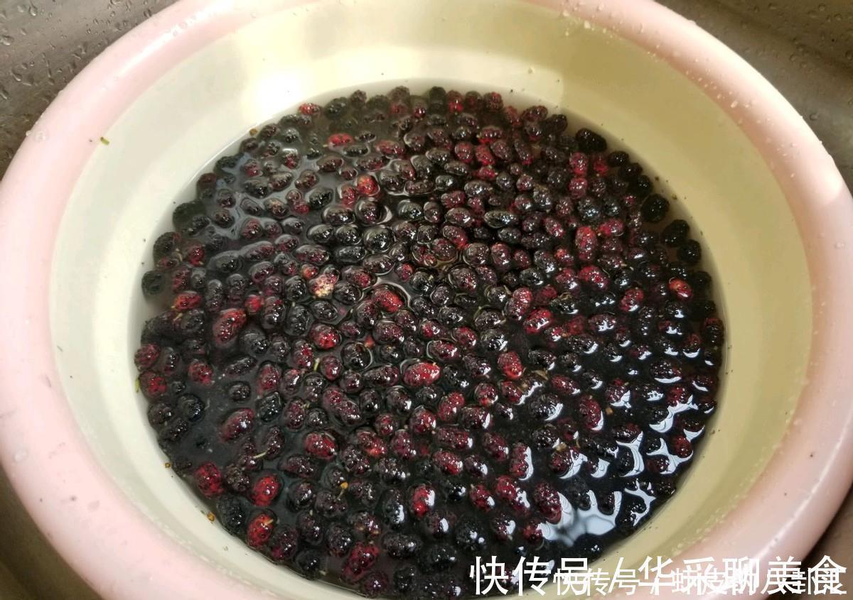 果酱|“白发多”常吃这个果,此时正当季,做成果酱每天喝一点,很管用