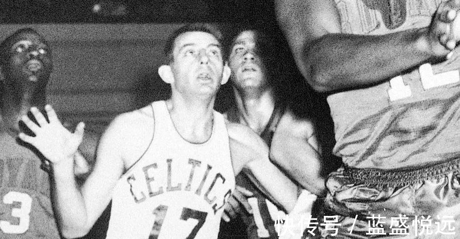 球员|美媒列出了效力NBA10个赛季以上,却从未缺席过季后赛的19名球员!