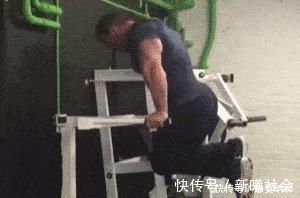 臂弯举|掌握正确的训练方法,仅靠自重一样能够锻炼出发达的手臂肌肉