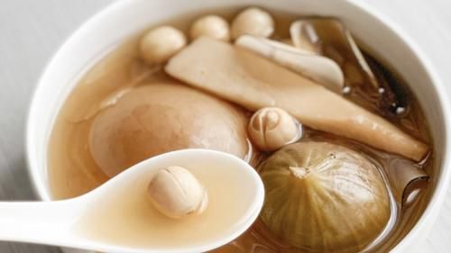 肺部|秋季干燥肺易生病?学会养肺3步法,养肺养生两不误