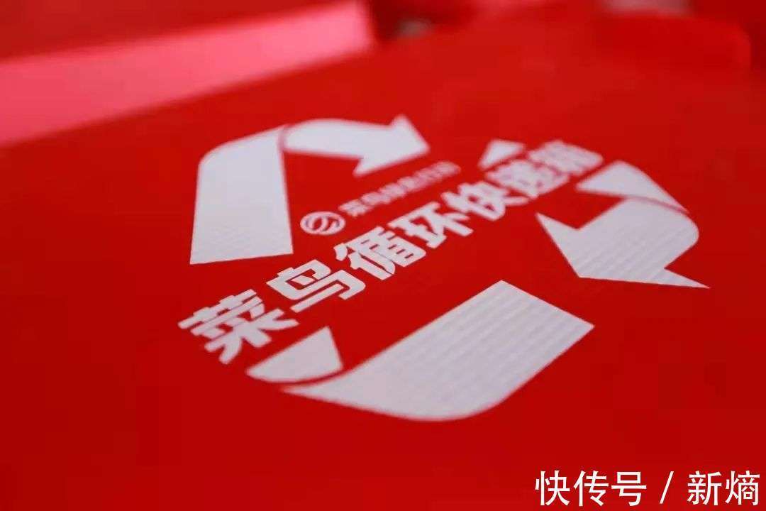 豆瓣|这届年轻人开始种草快递纸箱