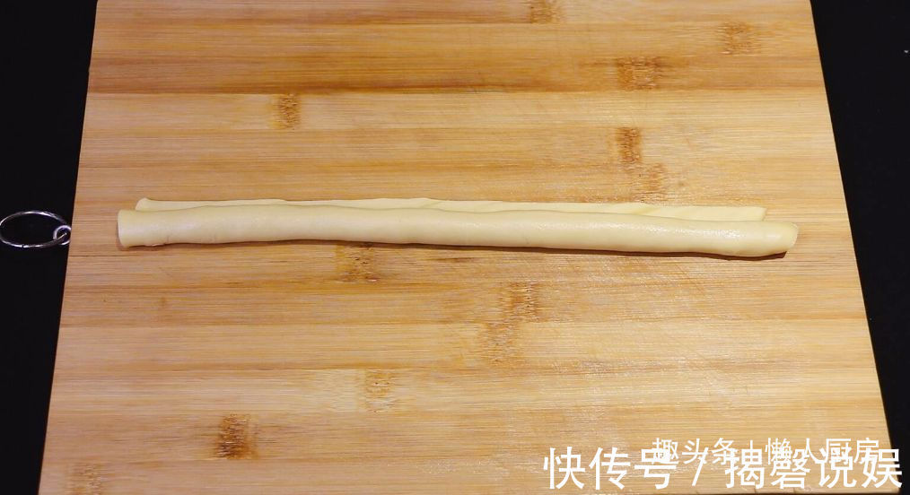 黄油|花生酱不只是调味品，配上面粉做的花生酥，一口一个吃着太香了