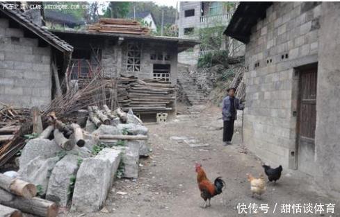 刘思琪|16岁女孩吃饭妈妈喂,月花销过万,出门坐豪车,变形记后怎么样?