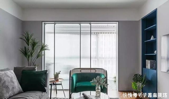 吧台|越来越多家庭在客厅和阳台之间选这些隔断,好看实用,还改善格局!