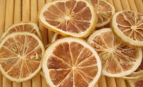 女人爱美学会吃，推荐3种食物，排毒养颜，美容抗衰老，谁吃谁美