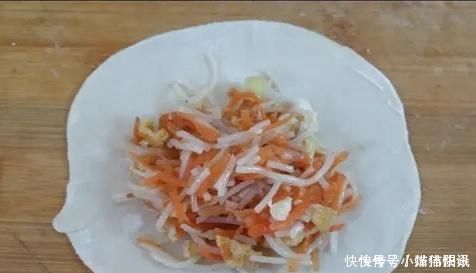 面粉不要再做馒头了,教你新吃法,晶莹剔透有营养,看着就想吃