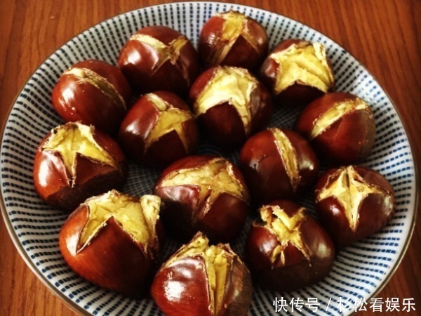 壮骨|女性不想生病，4种食物多吃点，补肾活血，祛皱润肤，补钙壮骨！