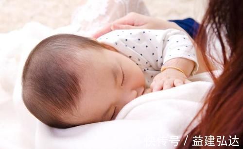 宝宝|宝宝吸母乳不吸完就睡，可是又没吃饱怎么办？