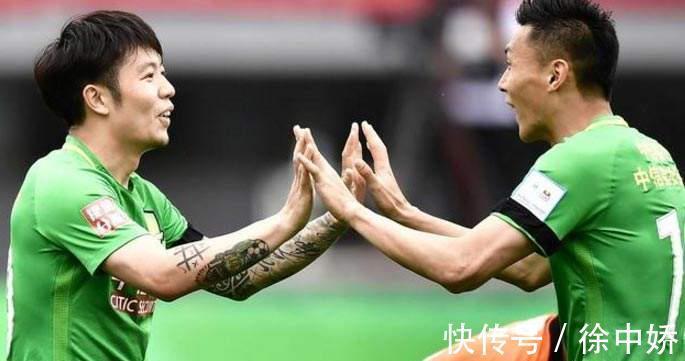 52人大|52人名单都不配?国足两人遭质疑:于大宝变漏勺,张稀哲难担大任