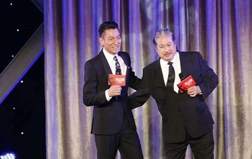 易立竞一句话撕掉李诞的体面，是冒犯还是说了真话？